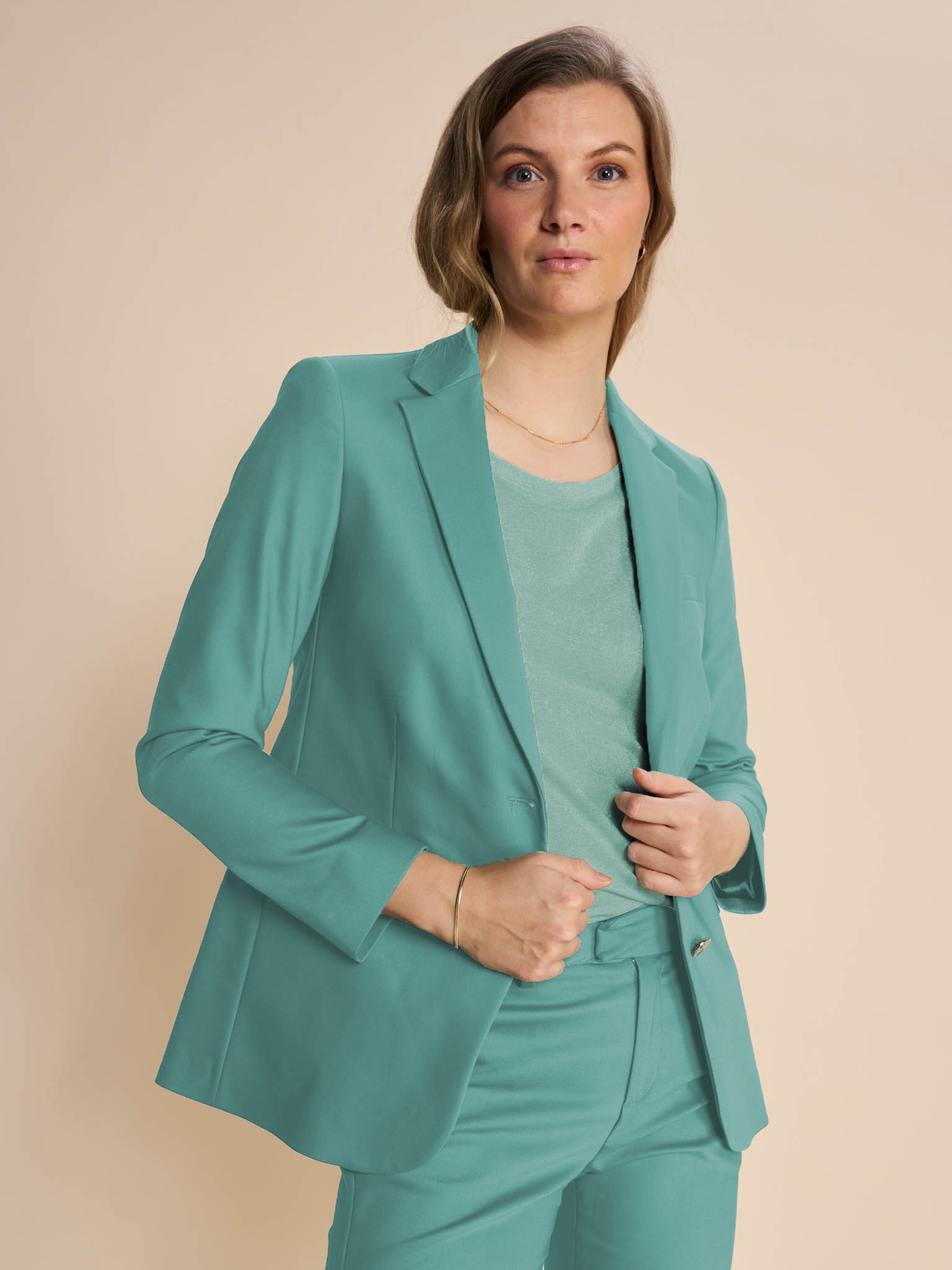 Modelshot / Wasabi / Detail